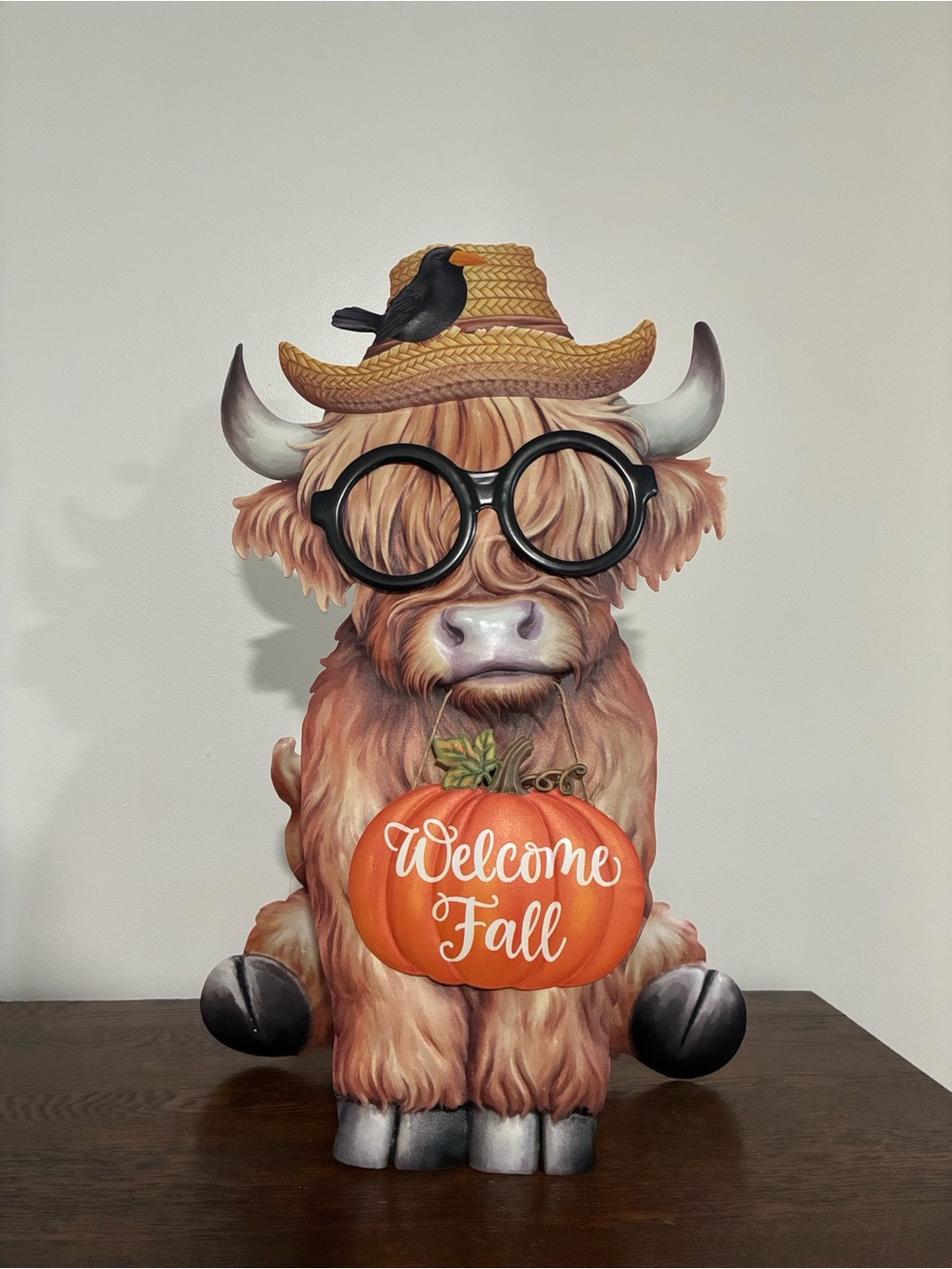 NWT- Highland Cow Metal Easel Stand Decor- w/ Welcome Fall Pumpkin Sign